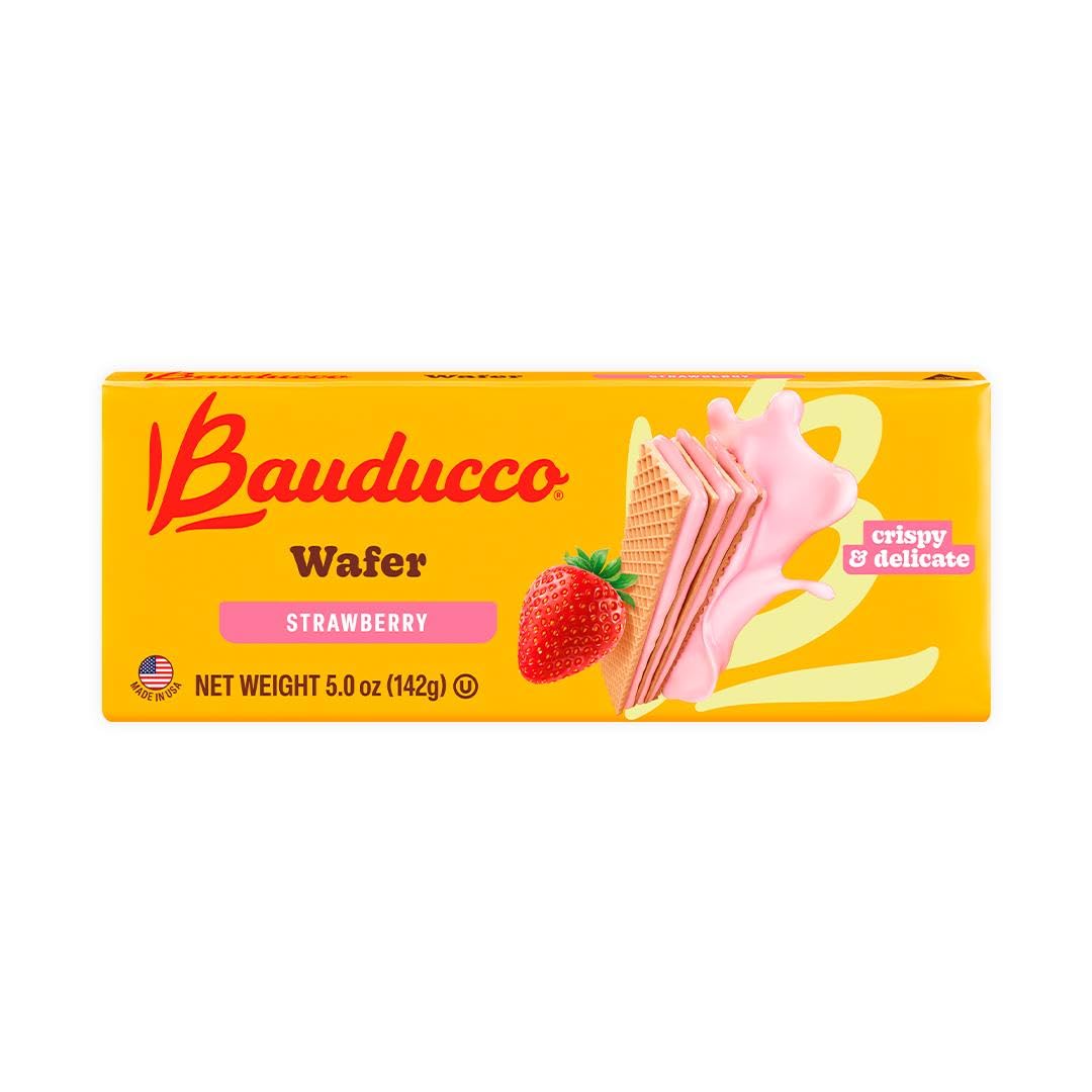 Bauducco Strawberry Wafers - Crispy Wafer Cookies With 3 Delicious, Indulgent, Decadent Layers of Strawberry Flavored Cream - Delicious Sweet Snack or Desert - 5.0 oz (Pack of 1)